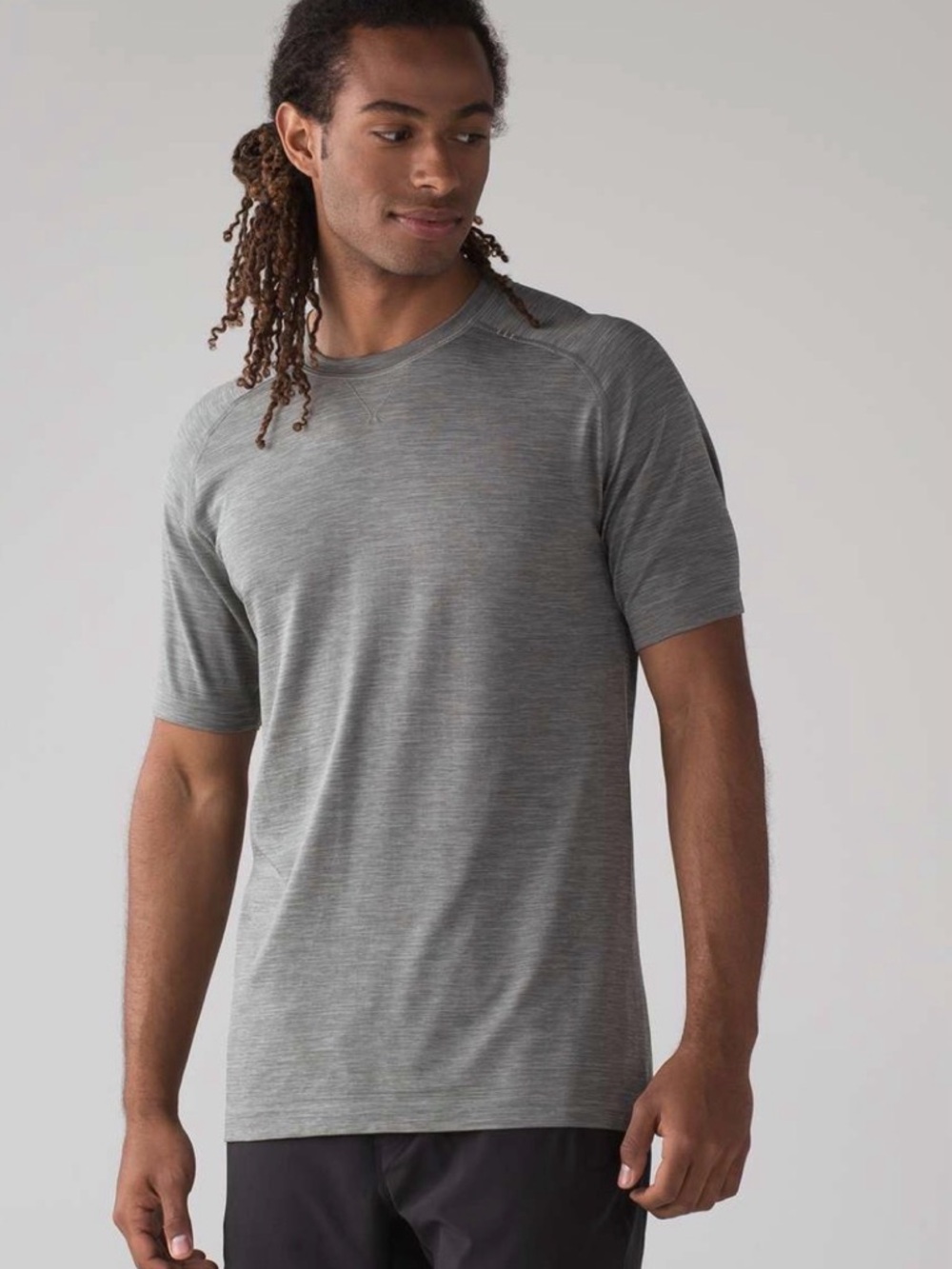 LULULEMON MENS shirt!